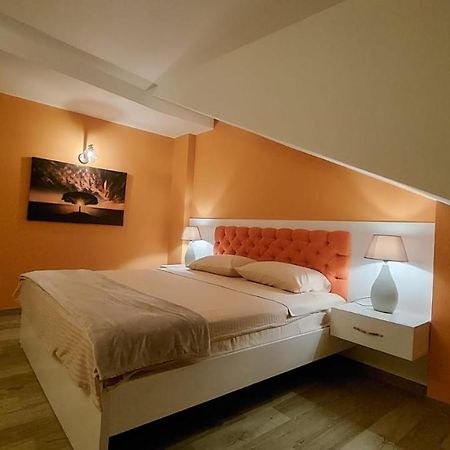 Pier 82 Apartments Охрид Екстериор снимка