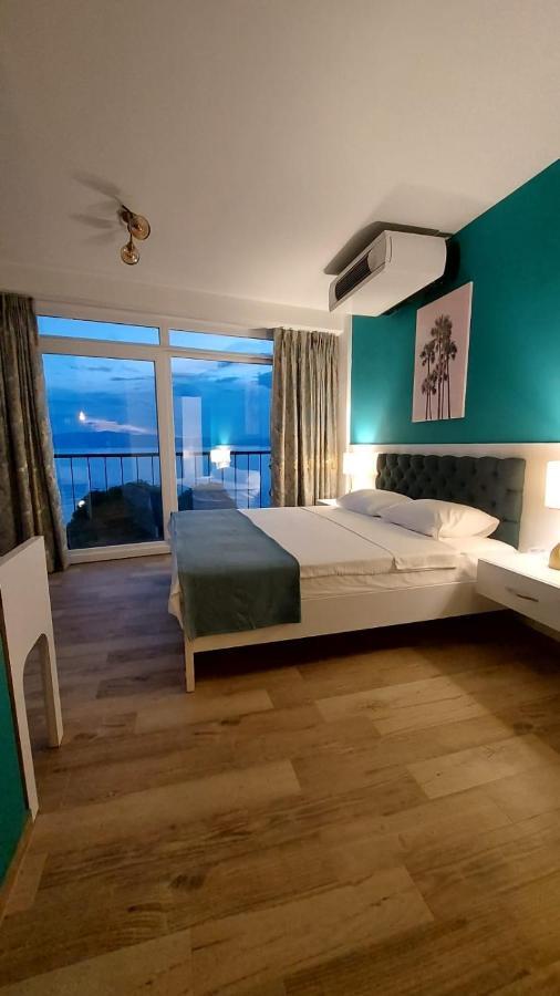 Pier 82 Apartments Охрид Екстериор снимка