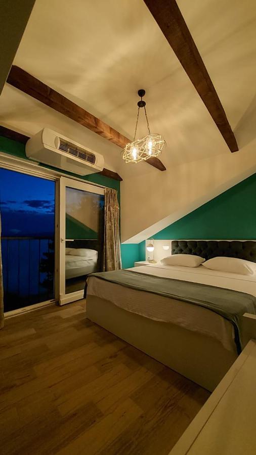 Pier 82 Apartments Охрид Екстериор снимка