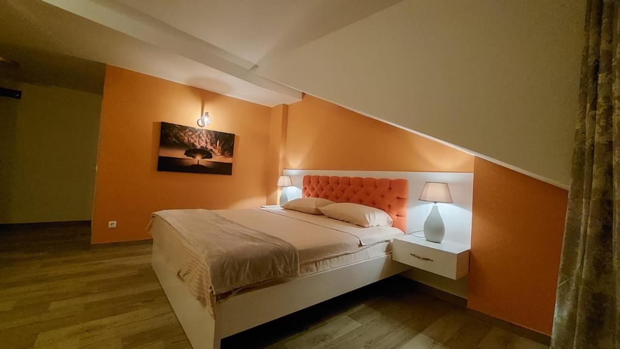 Pier 82 Apartments Охрид Екстериор снимка